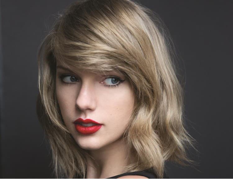 Z albumu 1989 Taylor Swift sa v USA za týždeň predalo vyše milióna kópií