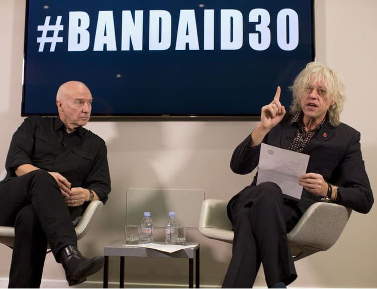 Band Aid 30 podporí boj proti ebole. Kto nahrá hit Do They Know It's Christmas?