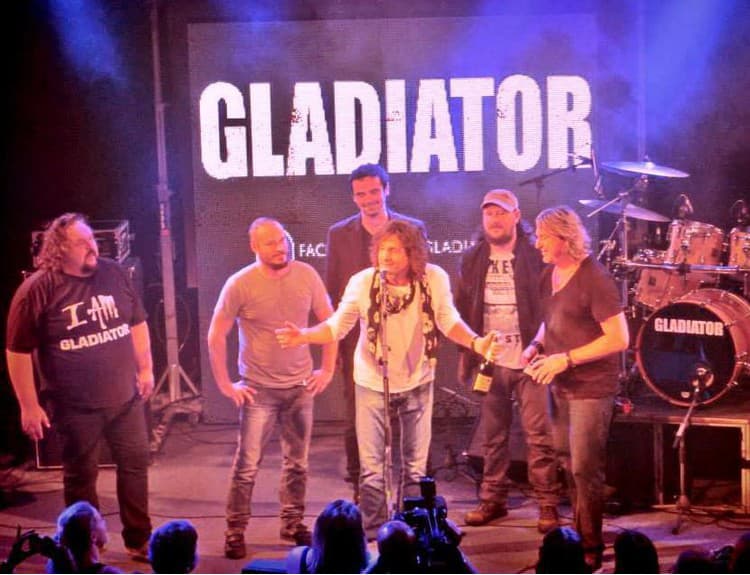 Gladiator s Maťom Ďurindom v Bratislave pokrstili nový album 13