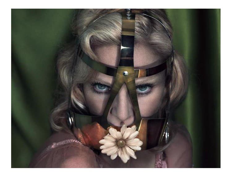 Madonnin album sa dostal na internet mesiace pred plánovaným vydaním