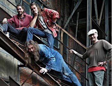 ZVA 12-28 band na jar vydá nový album Šibenica frajerka
