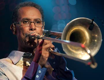 Zomrel trombonista skupiny Kool & the Gang Clifford Adams Zomrel trombonista skupiny Kool & the Gang Clifford Adams