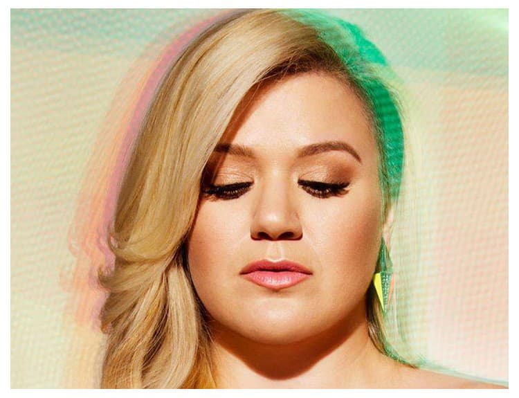 Kelly Clarkson zverejnila skladbu Invincible, na ktorej sa podieľala aj Sia