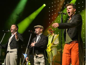 Vojtěch Dyk a B-Side Band sa v apríli vrátia do Bratislavy Vojtěch Dyk a B-Side Band sa v apríli vrátia do Bratislavy
