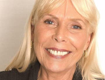 Woodstocková legenda Joni Mitchell bola hospitalizovaná Woodstocková legenda Joni Mitchell bola hospitalizovaná