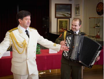 Alexandrovovci sa tešia na jesenné turné po slovenských mestách Alexandrovovci sa tešia na jesenné turné po slovenských mestách