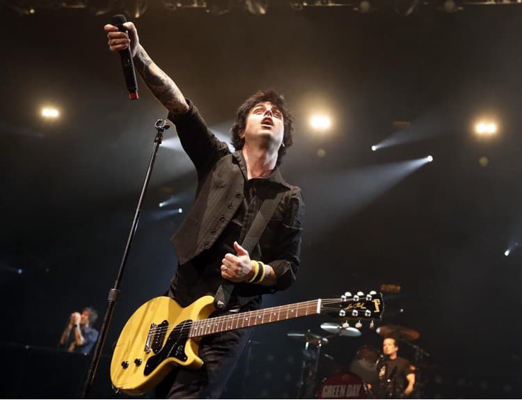 Nové skladby Green Day sú úžasné, tvrdí producent Rob Cavallo