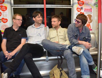 V Blur panovali pred pauzou zlé vzťahy, tvrdí Alex James V Blur panovali pred pauzou zlé vzťahy, tvrdí Alex James