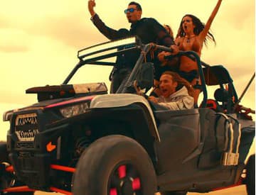 Láska, tanec a apokalypsa: David Guetta má klip v štýle filmového hitu Mad Max