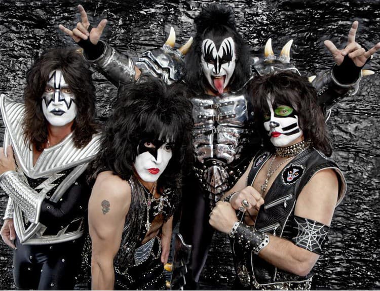 Kiss plánujú vydať nový album