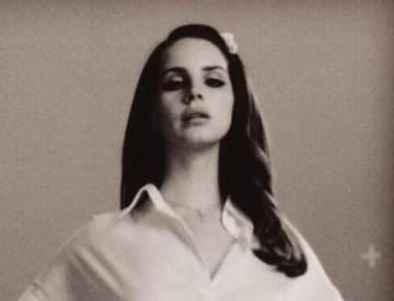 Lana Del Rey vydá nový album Honeymoon v septembri Lana Del Rey vydá nový album Honeymoon v septembri