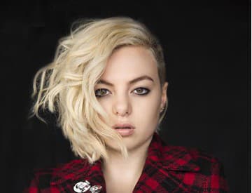 Dcéra slávneho otca boduje: Bude Kaya Stewart novou svetovou hviezdou? Dcéra slávneho otca boduje: Bude Kaya Stewart novou svetovou hviezdou?