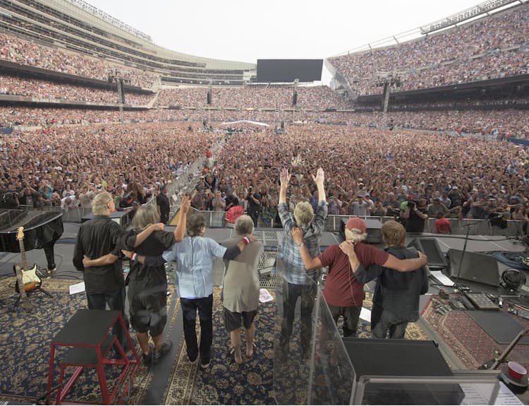 Grateful Dead oslávili 50. výročie založenia kapely poslednými koncertmi