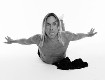 Na novom albume New Order hosťujú aj Iggy Pop a Brandon Flowers Na novom albume New Order hosťujú aj Iggy Pop a Brandon Flowers