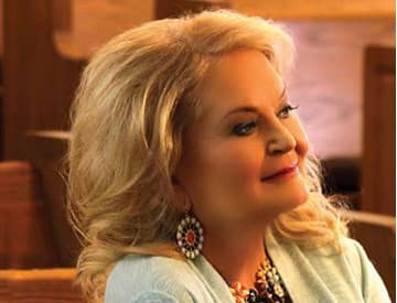 Vo veku 67 rokov zomrela speváčka Lynn Anderson Vo veku 67 rokov zomrela speváčka Lynn Anderson