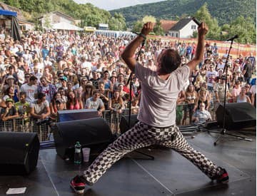 Bejzo z Polemicu: Koncert je určitá forma divadla, nemôžete sa mračiť Bejzo z Polemicu: Koncert je určitá forma divadla, nemôžete sa mračiť