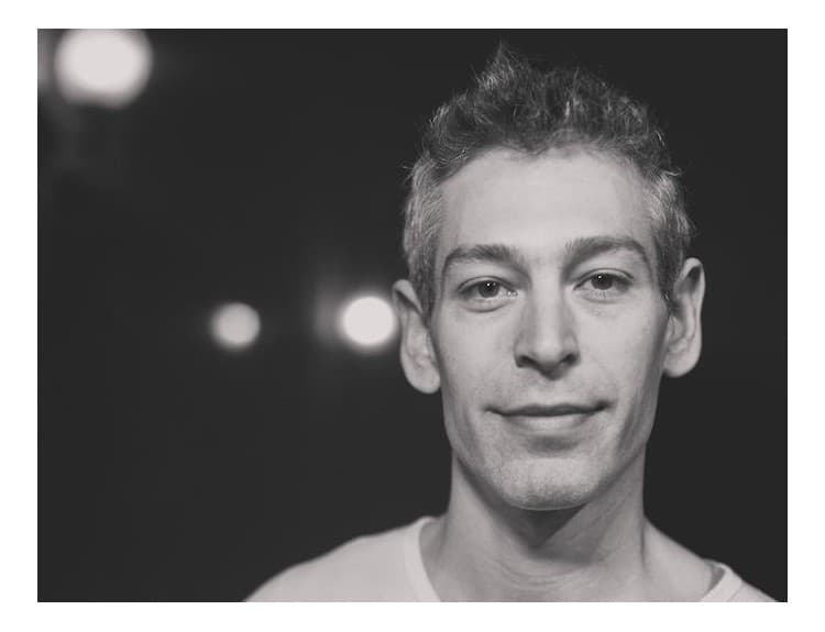 Raper a spevák Matisyahu chcel byť apolitický, zrušili mu koncert