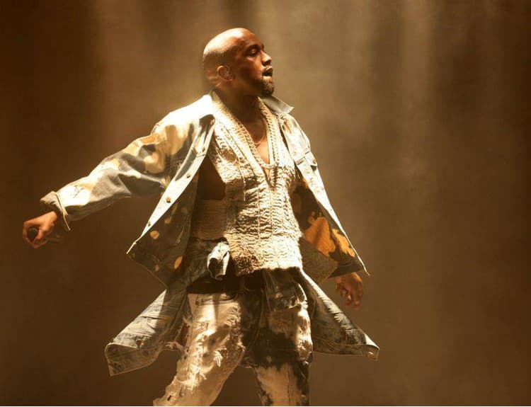 MTV spraví z Kanyeho Westa vytúženú legendu. Dostane cenu za doterajší prínos