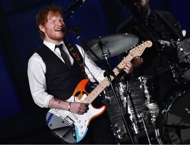 Na udeľovaní Q Awards bodovali Ed Sheeran aj The Libertines