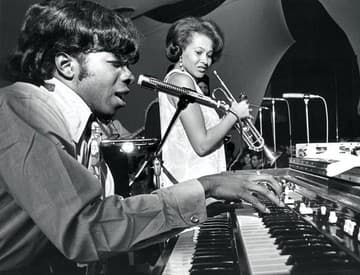 Zomrela Cynthia Robinson z formácie Sly and the Family Stone Zomrela Cynthia Robinson z formácie Sly and the Family Stone