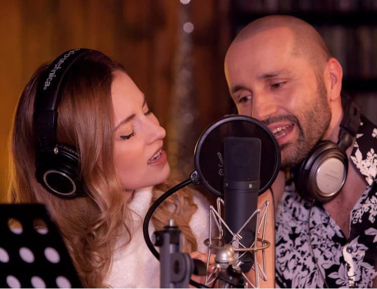 VIDEO: Robo Opatovský a Mária Čírová predstavili svoj vianočný duet