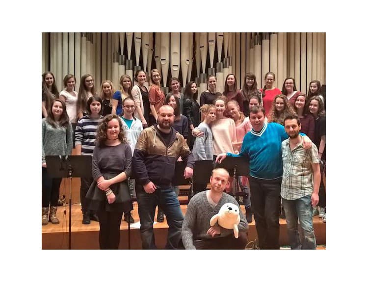 Najkrajšie Vianoce s orchestrom a zborom: Vypočujte si novinku IMT Smile