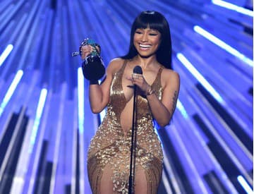 Nicki Minaj nezrušila koncert v Luande, ignorovala aktivistov