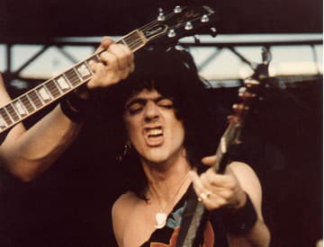Zomrel Jimmy Bain, basgitarista kapiel Rainbow či Dio Zomrel Jimmy Bain, basgitarista kapiel Rainbow či Dio