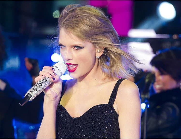 Na odovzdávaní Grammy vystúpi aj Taylor Swift