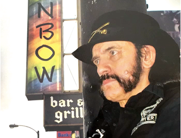 Pred obľúbeným barom Lemmyho z Motörhead bude jeho socha Pred obľúbeným barom Lemmyho z Motörhead bude jeho socha