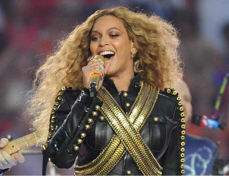 Beyoncé poskakuje, v New Yorku sa chystá protest proti nej