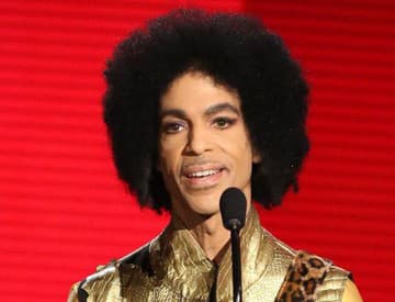 VIDEO: Nahliadnite do Princovho sídla Paisley Park. Spravia z neho múzeum? VIDEO: Nahliadnite do Princovho sídla Paisley Park. Spravia z neho múzeum?