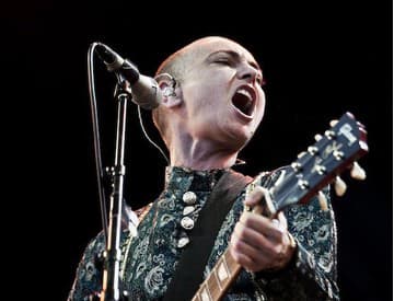 Sinéad O'Connor sa nevrátila z výletu na bicykli, polícia ju už našla