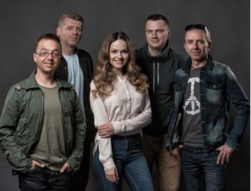 Lina Mayer dobyla slovenský éter, teraz prekvapuje skladbou s AMC triom Lina Mayer dobyla slovenský éter, teraz prekvapuje skladbou s AMC triom