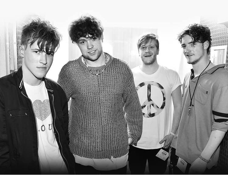 Chlapci, ktorí spievajú: Pozrite si nový videoklip tragicky zosnulých Viola Beach