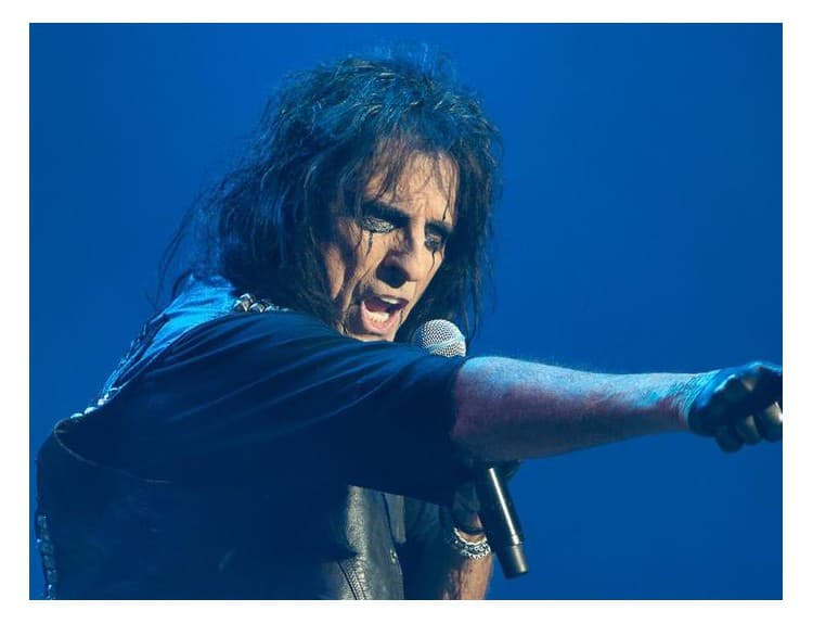 Rockové kapely už nešokujú ako kedysi, tvrdí Alice Cooper