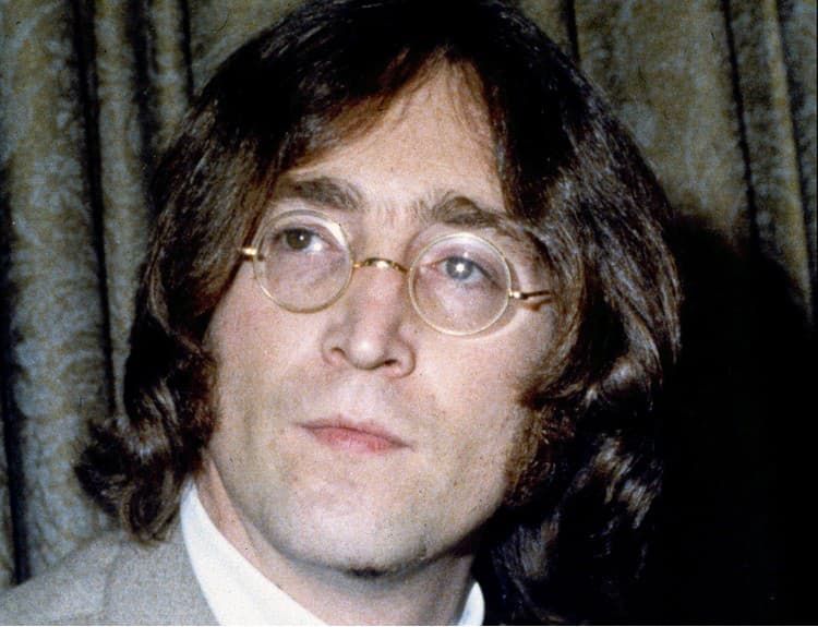 Vrah Johna Lennona ostáva vo väzení, podmienečné prepustenie opäť zamietli