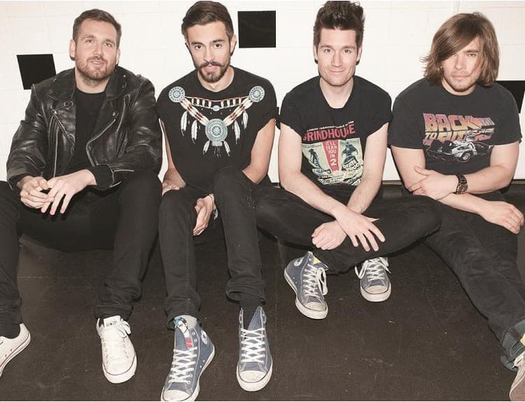 Bastille po druhý raz ovládli albumový UK Chart