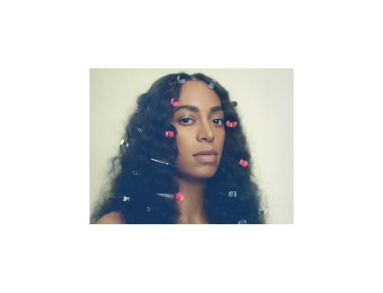 Vypočujte si nový album Solange, mladšej sestry Beyoncé