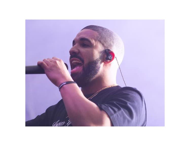 Drake budúci rok absolvuje európske turné