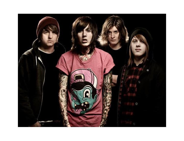 Bring Me The Horizon vydajú v decembri nový koncertný album