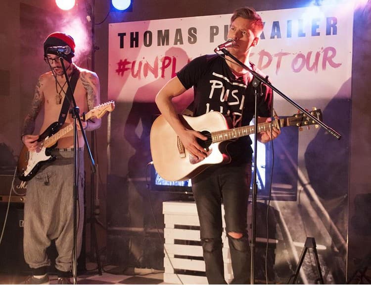 Thomas Puskailer očaril svojim #Unpluggedtour aj Prahu
