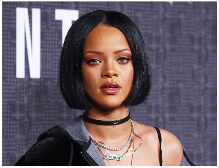 Rihanna prekonala Kráľa popu v počte hitov v top 10 rebríčka Billboard