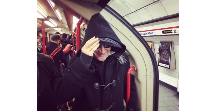 Rod Stewart v londýnskom metre