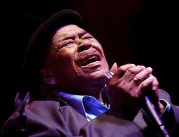 Vo veku 81 rokov zomrel bluseový hudobník James Cotton Vo veku 81 rokov zomrel bluseový hudobník James Cotton