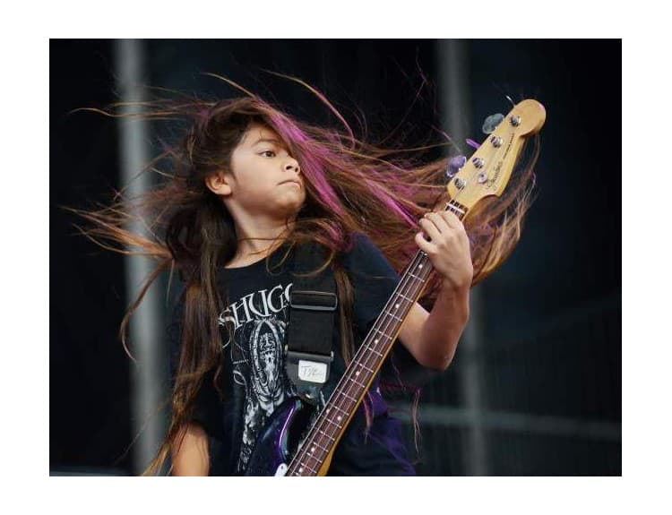 S kapelou Korn bude koncertovať 12-ročný syn basgitaristu skupiny Metallica