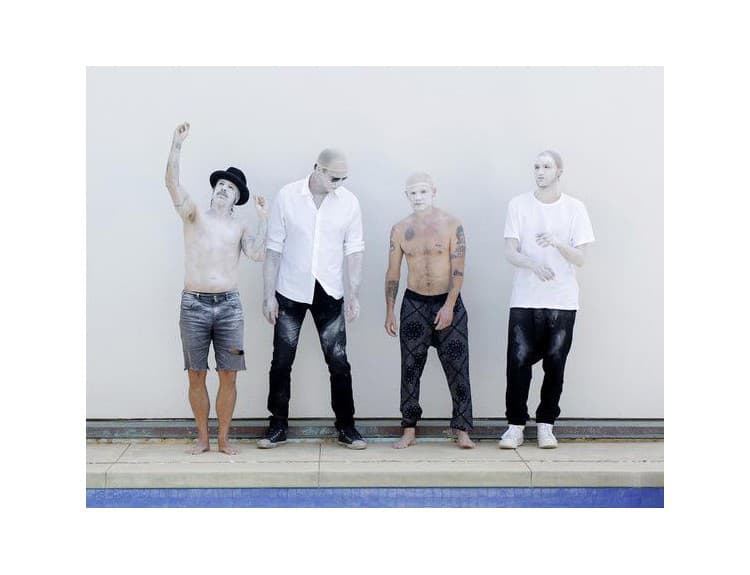 Red Hot Chili Peppers zverejnili videoklip k piesni Goodbye Angels
