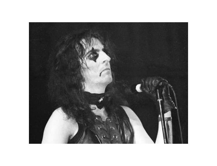 VIDEO: Kapela Alice Cooper opäť vystúpila v pôvodnej zostave