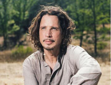 Chris Cornell zomrel počas turné so Soundgarden. V noci po koncerte sa obesil
