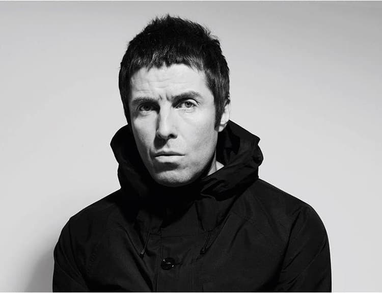 Liam Gallagher predstavil sľubný sólový debut. Pozrite si videoklip Wall Of Glass